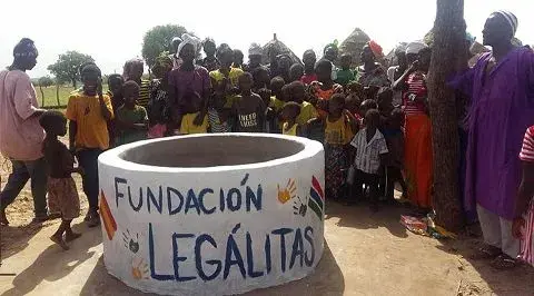 La Fundación Legálitas crea un pozo solidario en Gambia para mejorar la vida de 600 personas